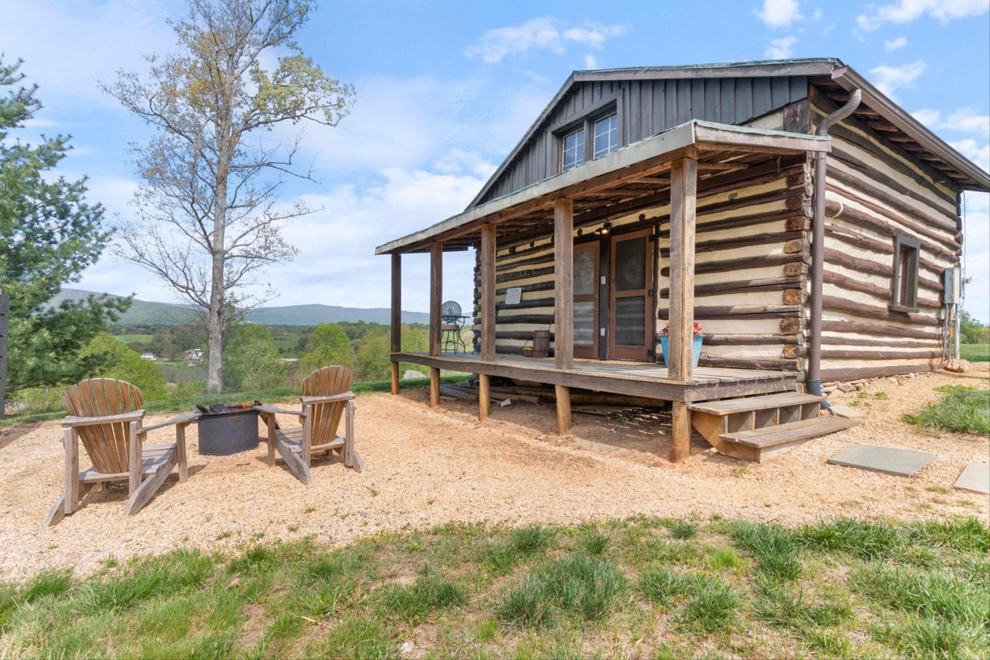 Rustic Baileys Retreat Cabin Near Wineries! Crozet Екстериор снимка